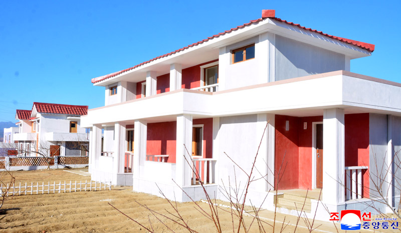 New houses built in South Hamgyong Province