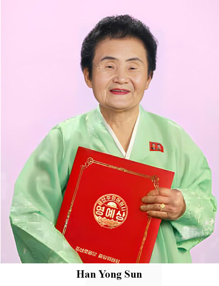 Winners of Communist Mother Honour Prize (2)