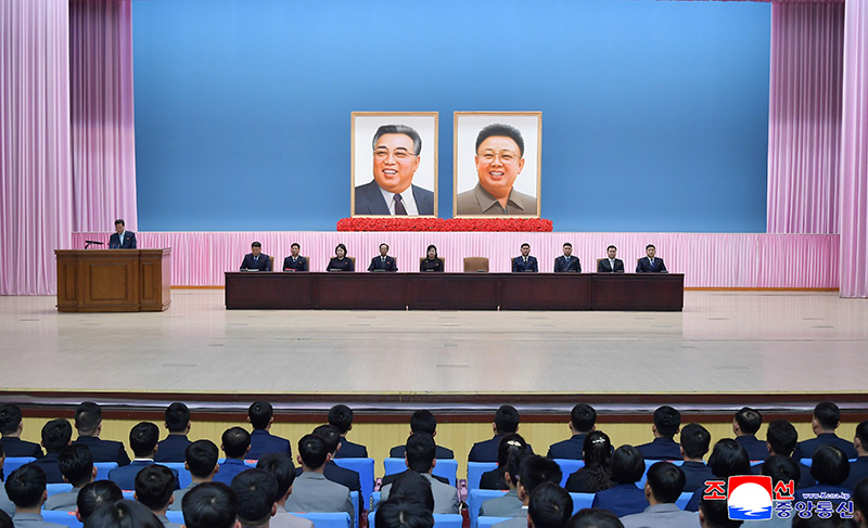 Seminar on immortal leadership exploits of peerlessly great men held