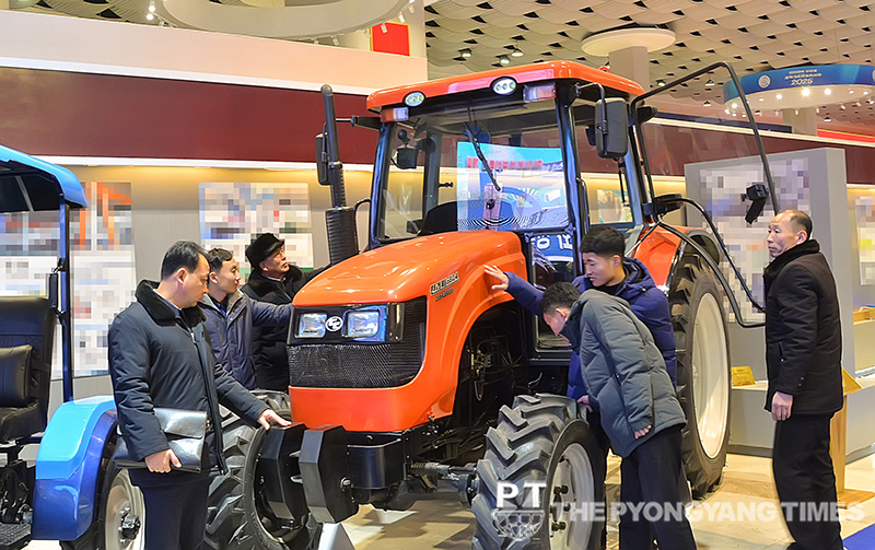 Exhibition of sci-tech achievements goes on 