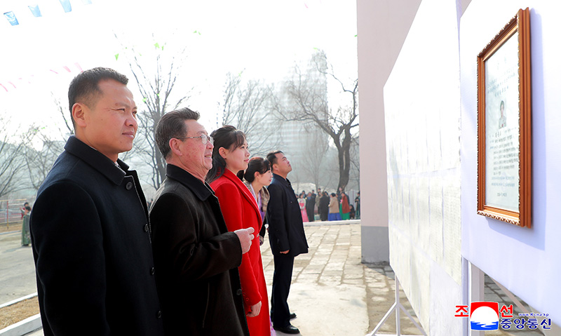 Voters take part in election of deputies to 15th SPA across nation