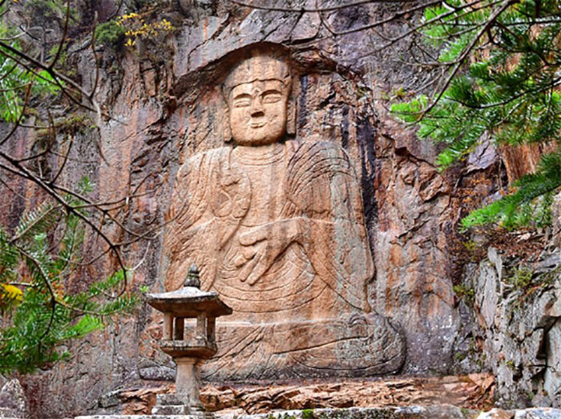 Myogil statue in Mt Kumgang