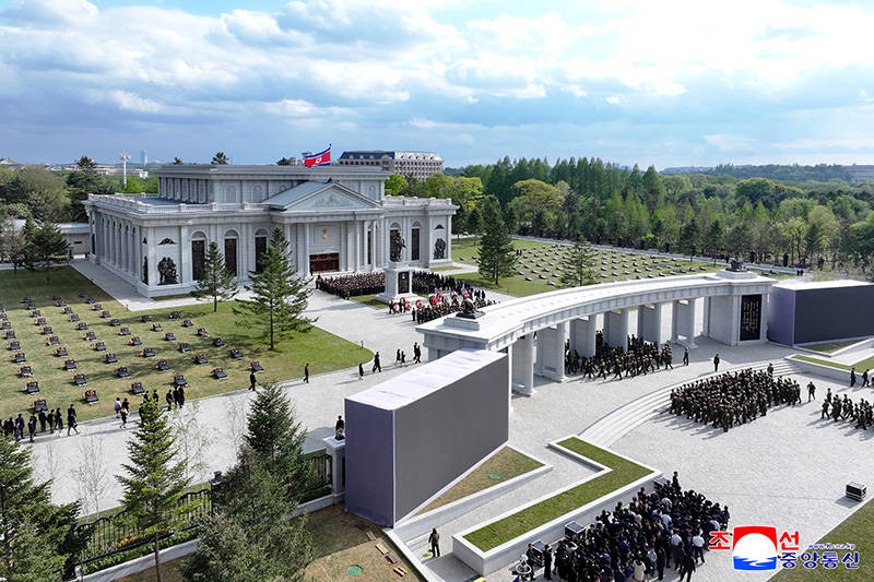 Memorial museum draws endless stream of visitors