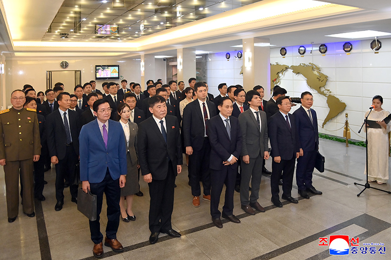 Events congratulate Ninth WPK Congress and 14th CPV Congress
