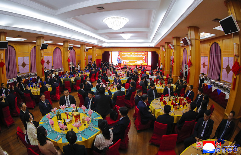 Chinese ambassador to DPRK hosts reception to mark national day