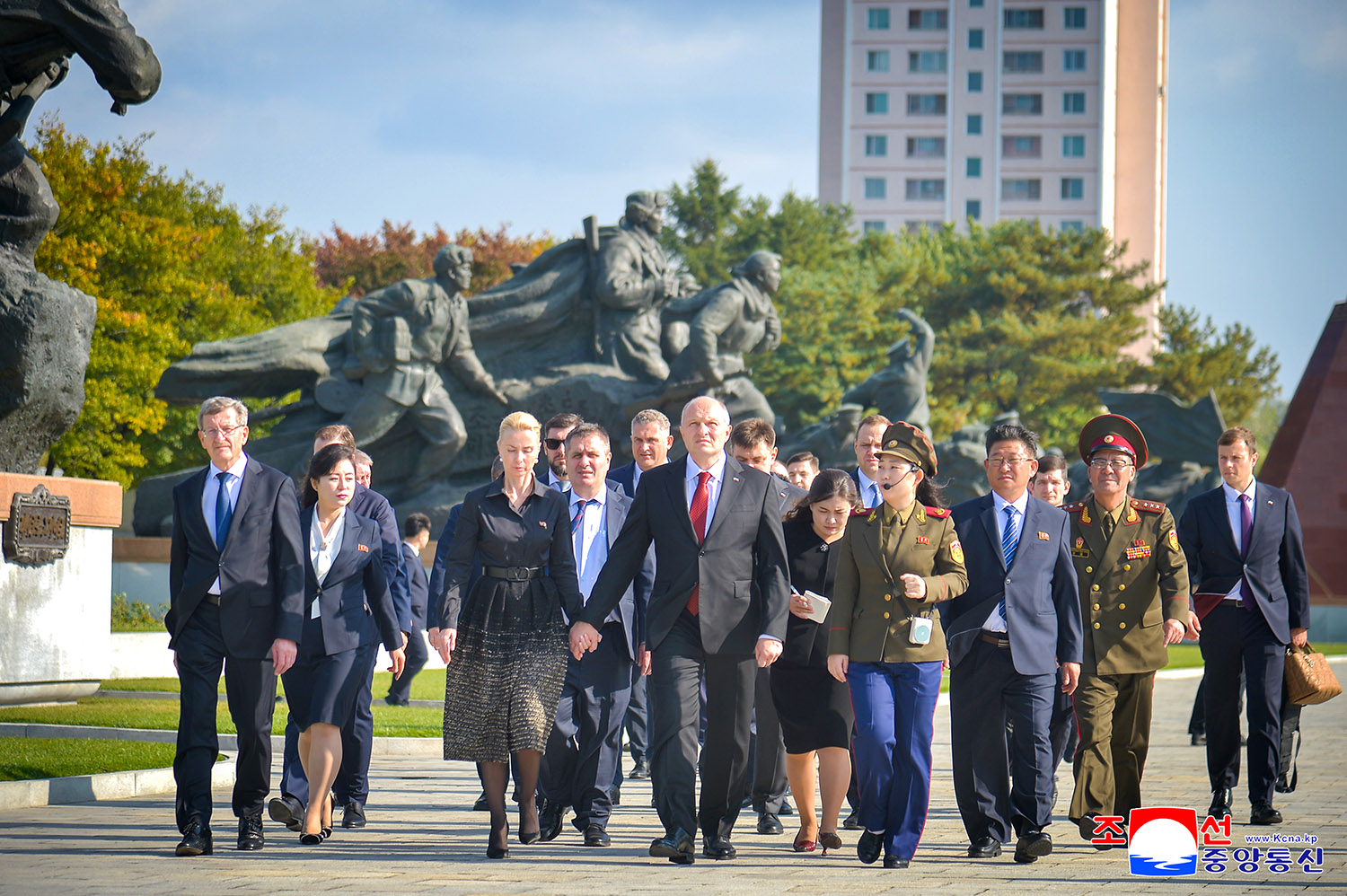 Russian Ministry of Emergency Situations delegation tours Pyongyang  